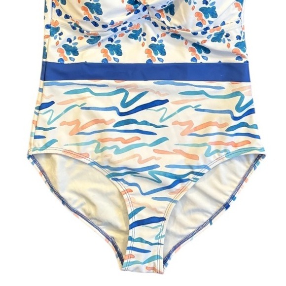 NWOT Siloett Floating Petals One-Piece Swimsuit UPF 30+ Chlorine-Resistant Sz 10 - Picture 4 of 9